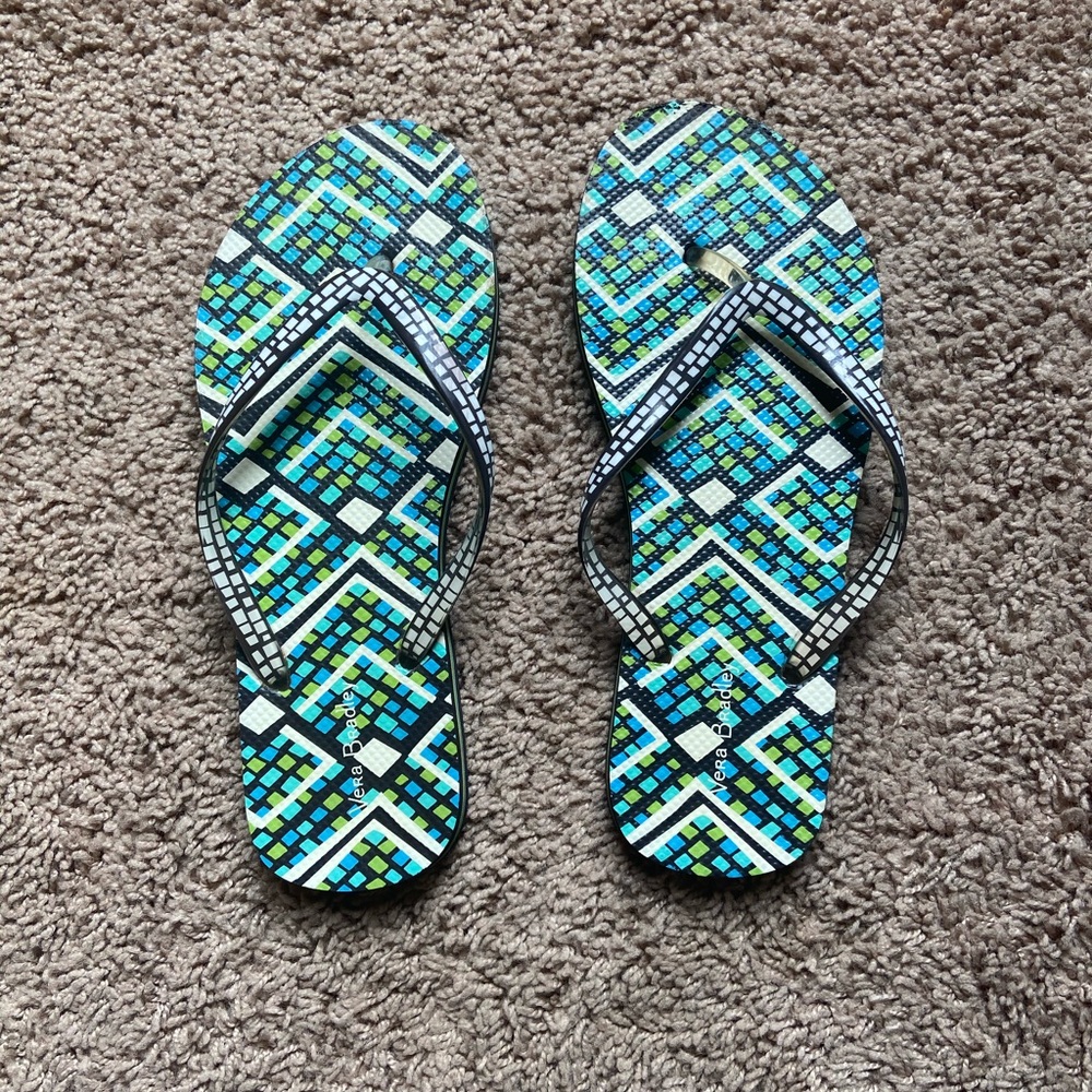 Vera Bradley flip flops